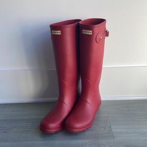 Hunter Tall Rainboots